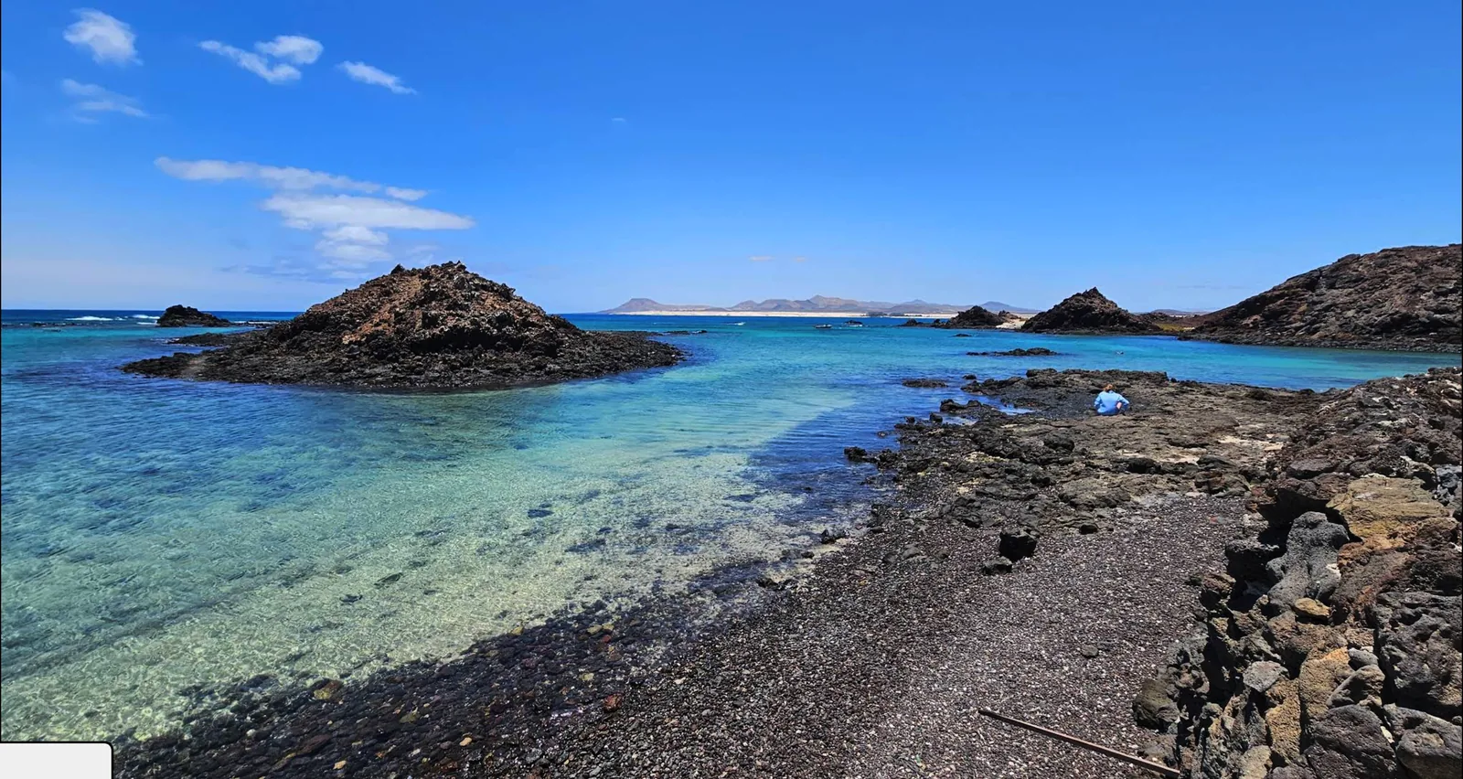 Lagos y lagunas de agua turquesa de la Isla de Lobos